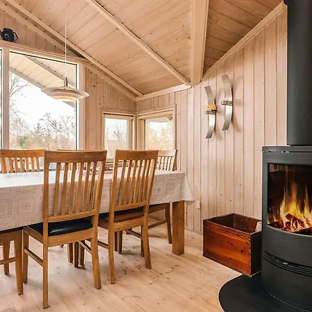 Holiday home Three-bedroom In 2 Humble