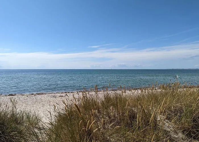 Bright House - By Traum *